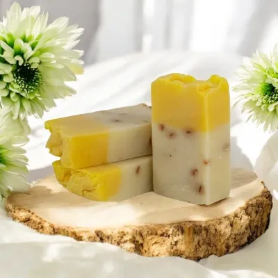 Jabón Artesanal de Azahar – Hecho a Mano con Ingredientes Naturales para una Piel Suave y Delicadamente Perfumada